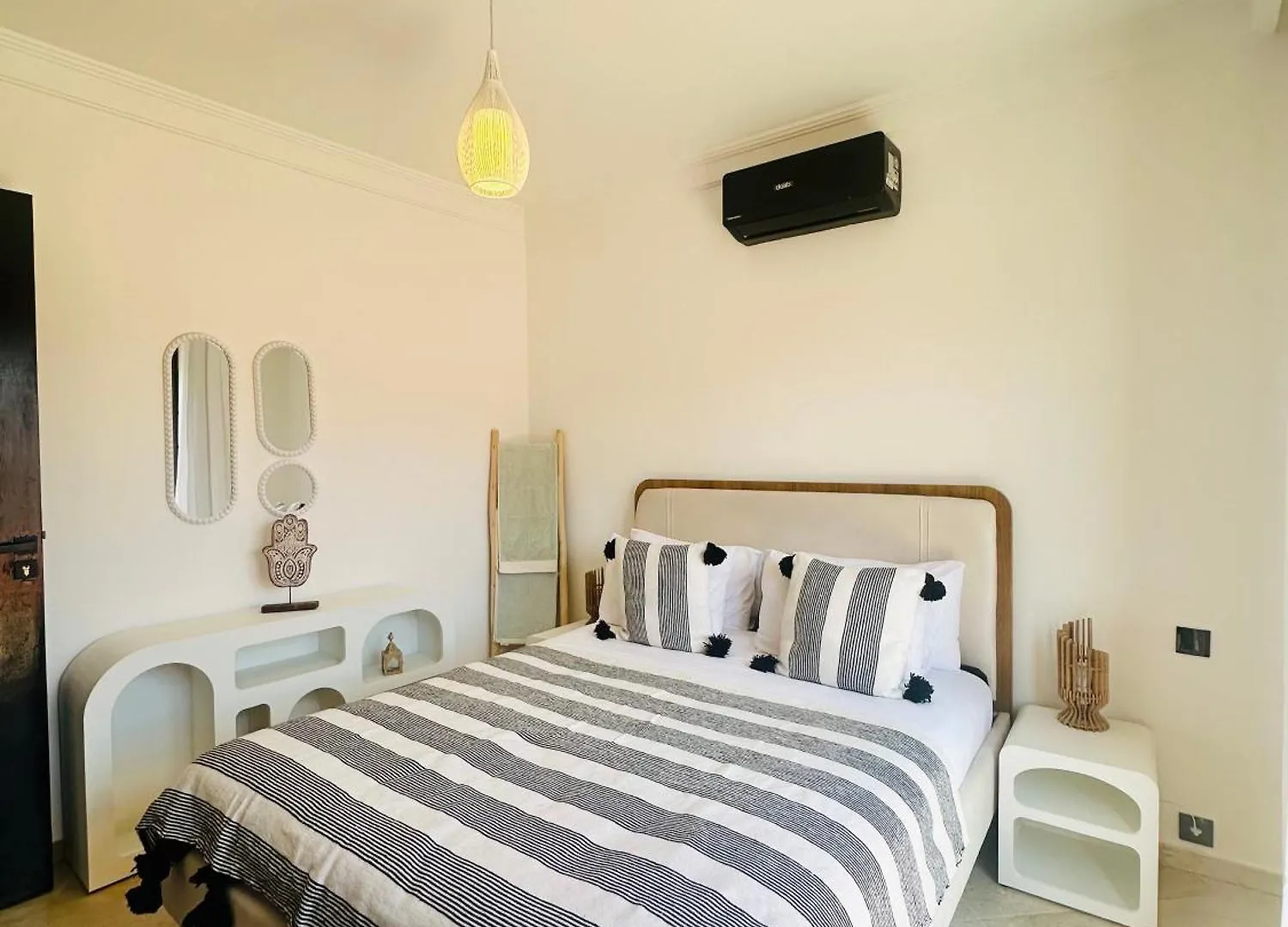 Magnifique 1 Room Wifi En Plein Coeur De Gueliz Марракеш 0*,