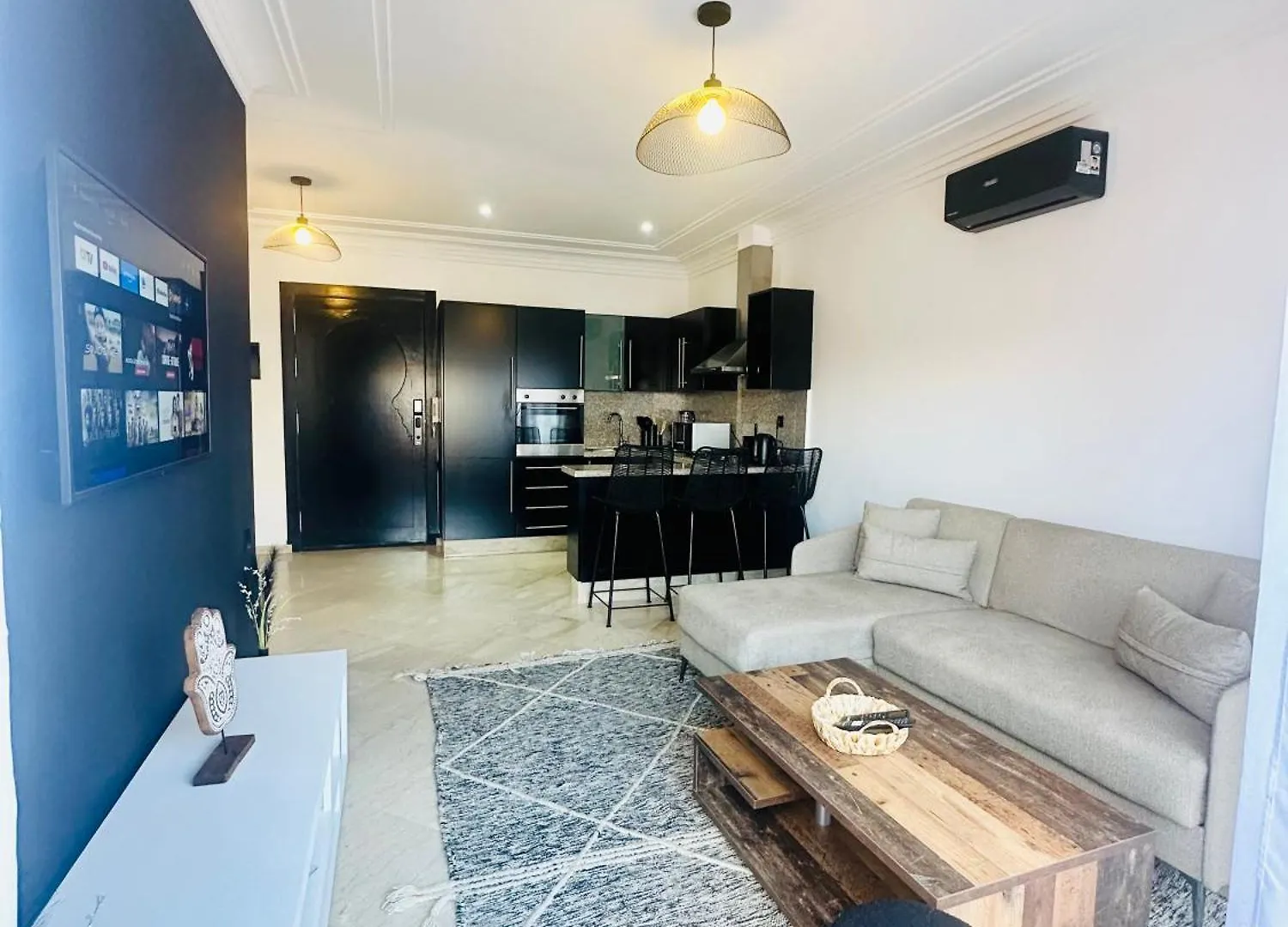 Апартаменты Magnifique 1 Room Wifi En Plein Coeur De Gueliz Марракеш
